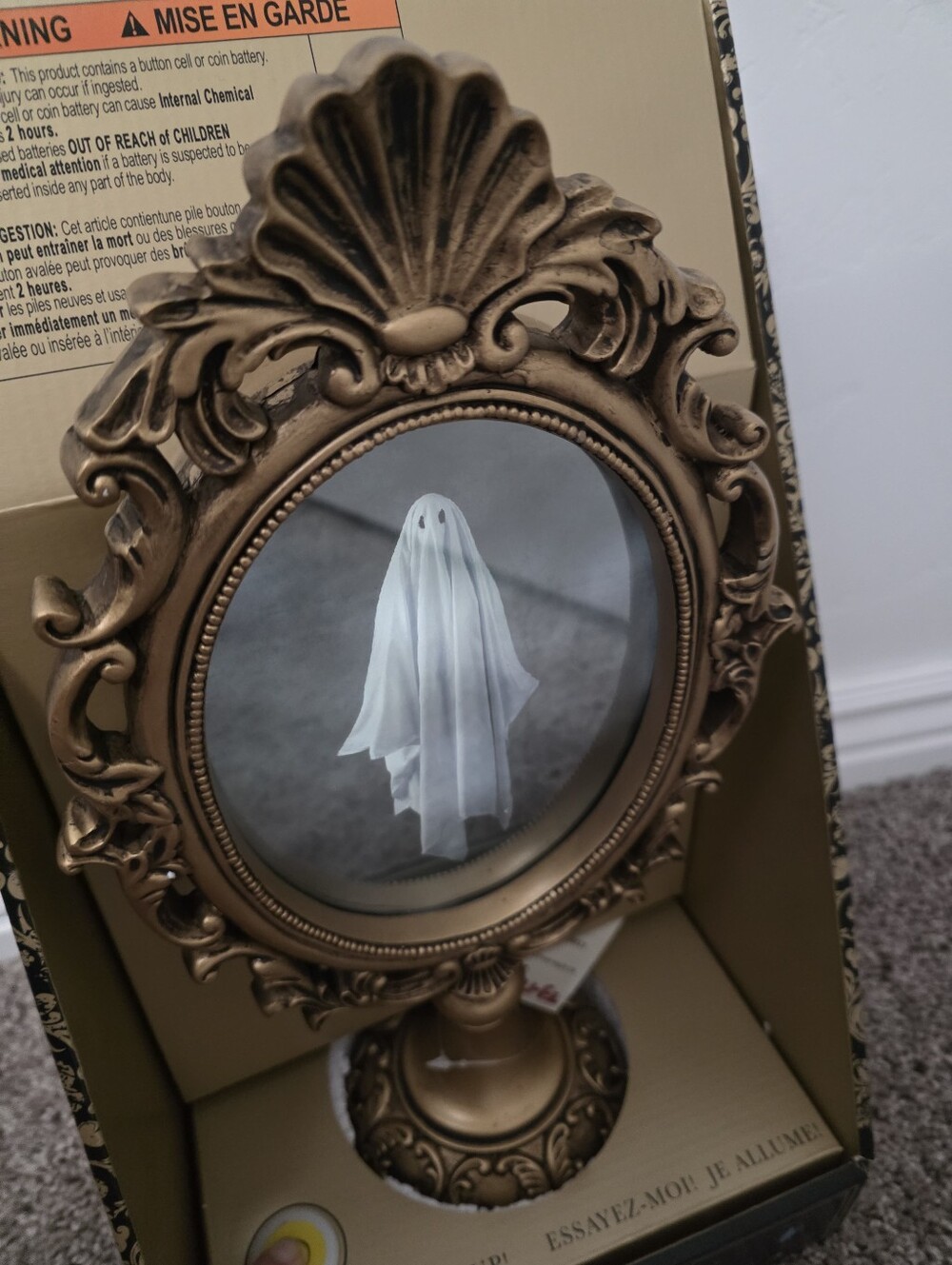 Christian Siriano LED Halloween Ghost Mirror New - Picture 6 of 6